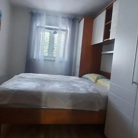 Ana Apartman