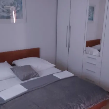 Apartman Ana *