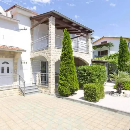 Apartman Ana Vodice