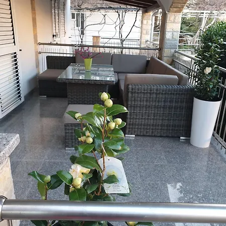 Ana Apartman